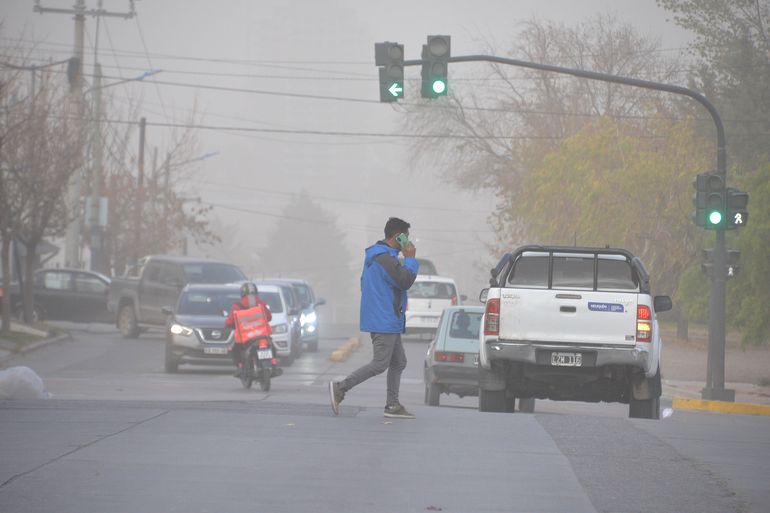 Con viento: el pronóstico del tiempo para este lunes en Neuquén