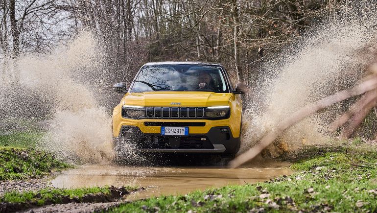 El Jeep Avenger empezará a producirse para la región en Brasil. 