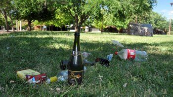 los vecinos de el manzanar no pegaron un ojo en toda la noche los vecinos de el manzanar no pegaron un ojo en toda la noche