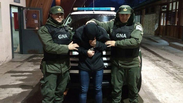 Tenía pedido de captura por un homicidio y fue detenido intentando escapar a Chile