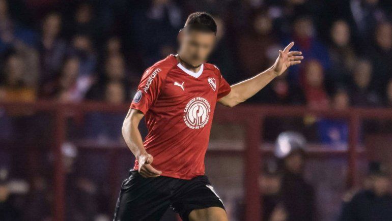 El defensor que vuelve a la Superliga tras superar un problema cardíaco