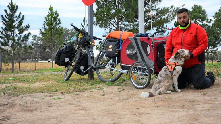 Una aventura inolvidable: bombero pretende unir Cipo con La Quiaca en bici