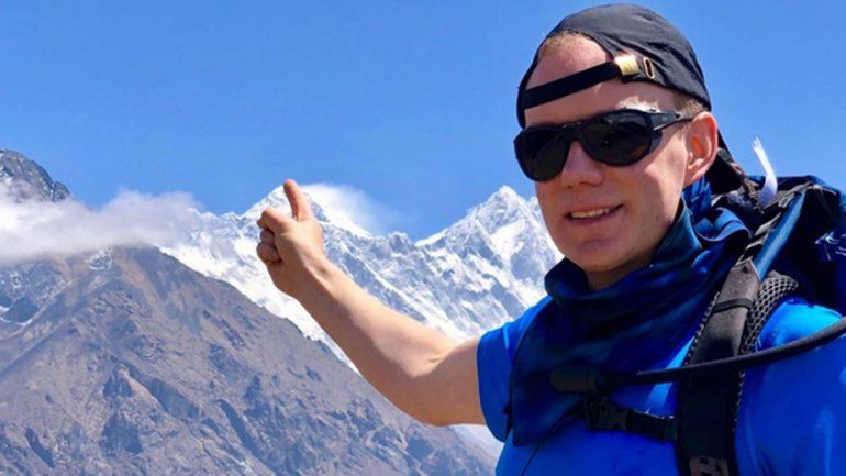 Otro montañista perdió la vida subiendo el Everest