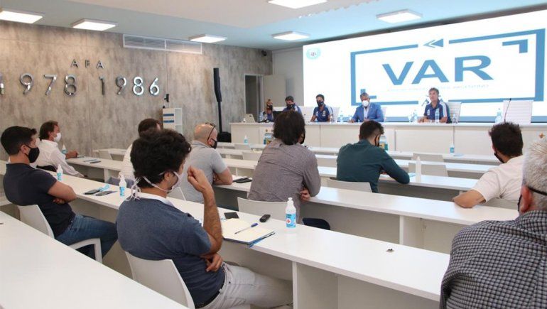 ¿Es para lío? El VAR ya tiene fecha de llegada a Argentina