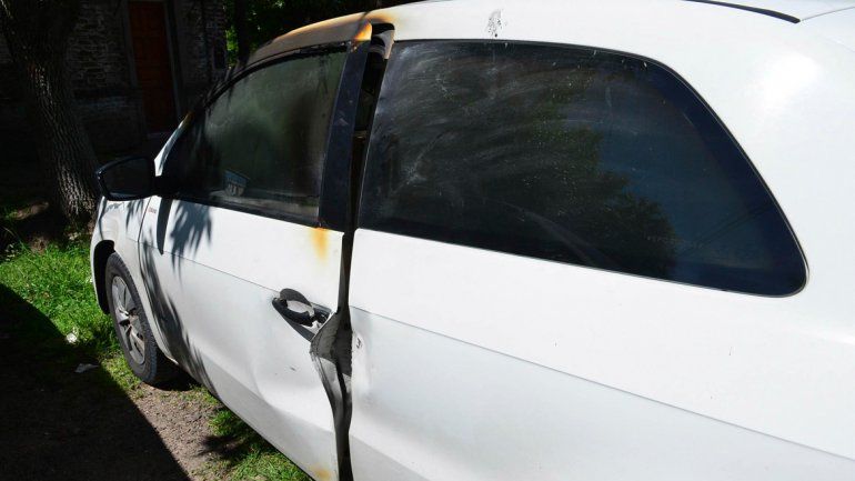 En este auto apareció el cadáver de un&nbsp; abogado platense.
