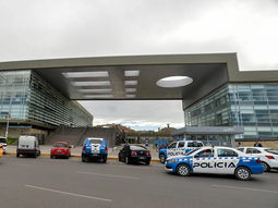 Los dos delincuentes acusados lograron zafar de quedar presos y solo uno de ellos será controlado con una tobillera. Los dos delincuentes acusados lograron zafar de quedar presos y solo uno de ellos será controlado con una tobillera.