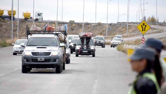 1800 vehículos por hora pasaron hacia la cordillera