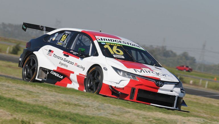 Emiliano Spataro seguirá como reemplazante de Rubens Barrichello en el Súper TC2000