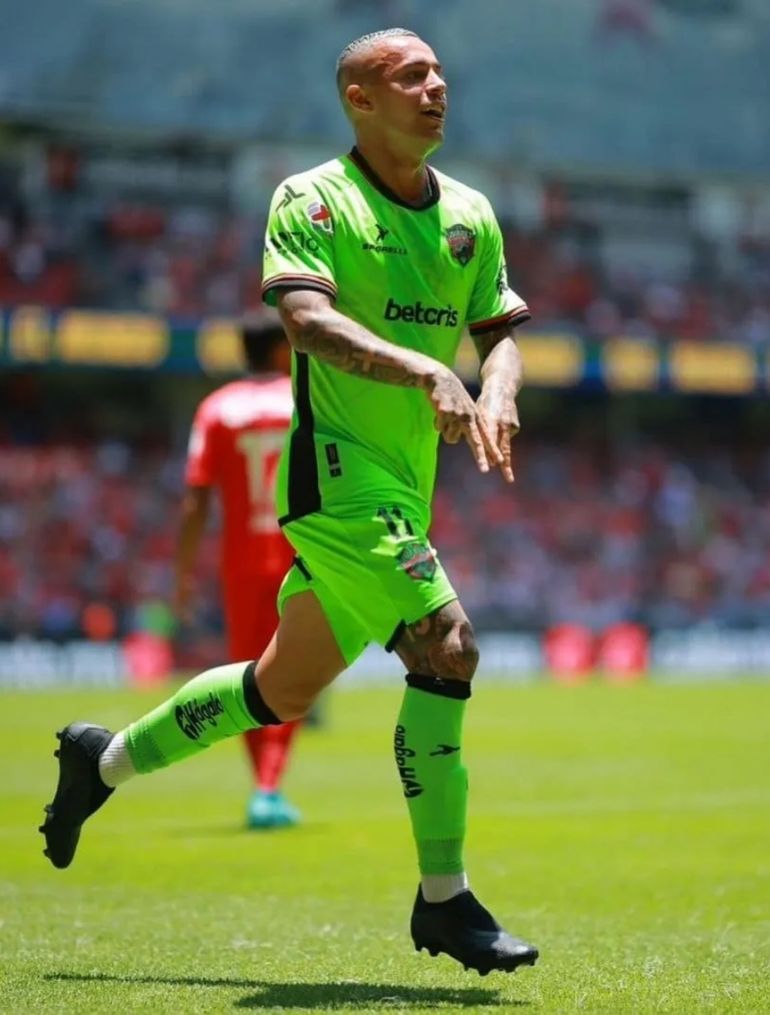 Agustín Urzi podría llegar a Racing Agustín Urzi podría llegar a Racing