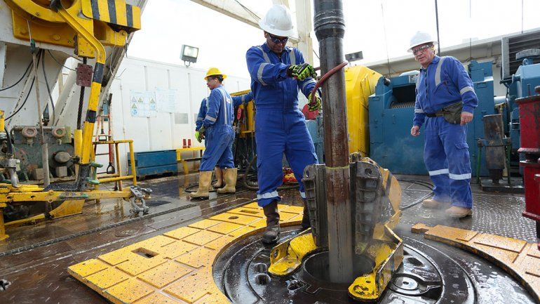 Crisis del empleo petrolero al margen de Vaca Muerta