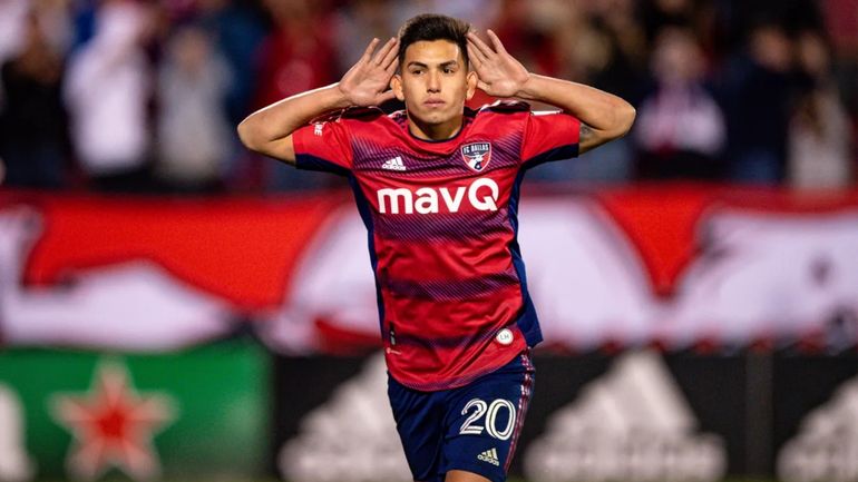 Velasco es una de las obsesiones de Riquelme
