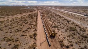 Southern Energy adjudicó el gasoducto a Víctor Contreras y a la italiana SICIM. | LM Neuquen Southern Energy adjudicó el gasoducto a Víctor Contreras y a la italiana SICIM.