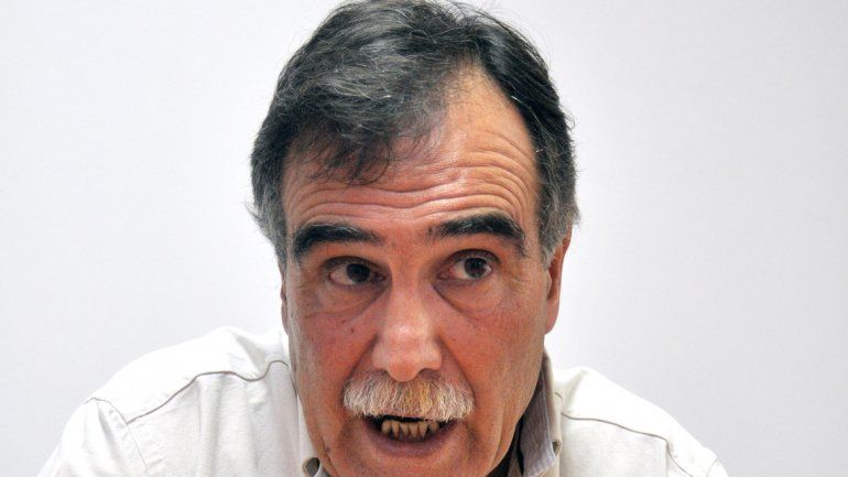 El intendente de Centenario dijo que se reuniría con autoridades de la Provincia y la Justicia para encontrar una solución al clima de inestabilidad.