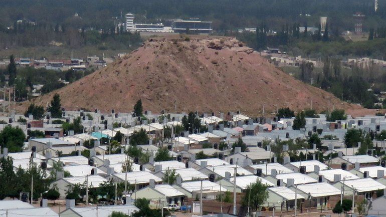 Una pérdida de agua dejó en vilo al barrio Z1