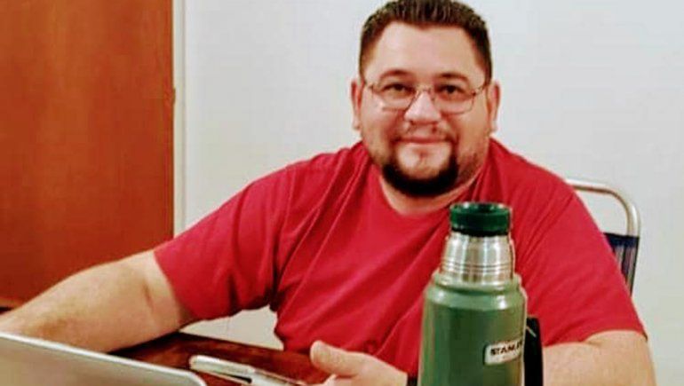 Es médico, pasó 61 días internado con COVID y hoy inspiró a todos con su recuperación