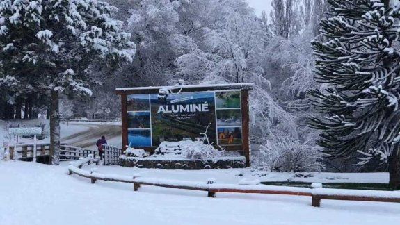 De blanco: las mejores fotos y videos de la nieve en Neuquén