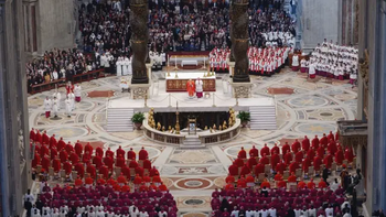 El cónclave se convocó inmediatamente tras la muerte del Papa Francisco. El cónclave se convocó inmediatamente tras la muerte del Papa Francisco.