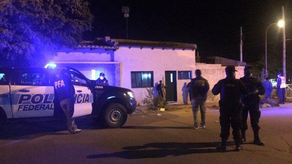 Zapala: la Federal irrumpió en una juntada de adolescentes
