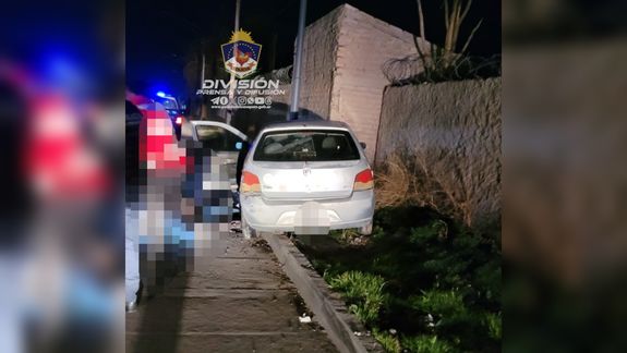 Quién era el hombre que murió al chocar su auto contra un poste