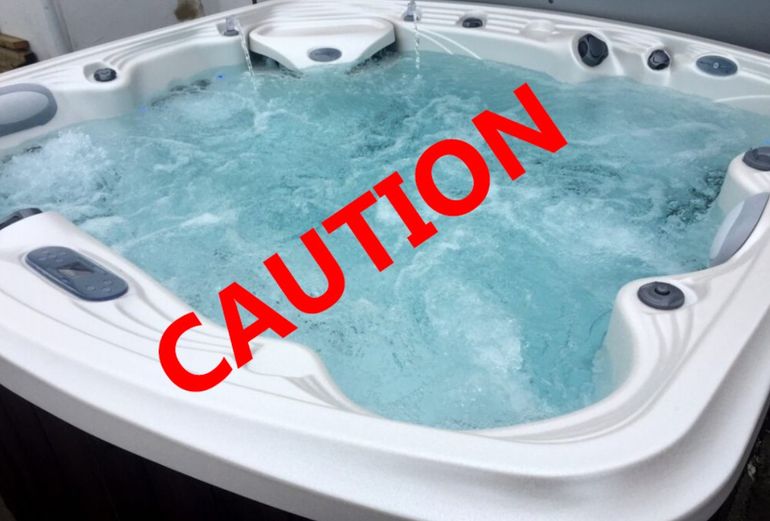 Dos mujeres quedaron atrapadas en un jacuzzi en Estados Unidos: las recomendaciones de las autoridades. Dos mujeres quedaron atrapadas en un jacuzzi en Estados Unidos: las recomendaciones de las autoridades.