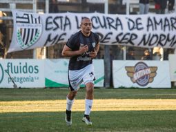 Damián Jara, con muchos años en el Federal A y el Regional, seguirá jugando en la Liga. Foto: Anahí Cárdena Damián Jara, con muchos años en el Federal A y el Regional, seguirá jugando en la Liga. Foto: Anahí Cárdena