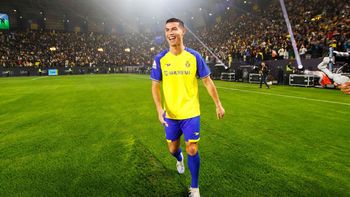 Cristiano Ronaldo anotó por duplicado en el clásico de Arabia Saudita. Cristiano Ronaldo anotó por duplicado en el clásico de Arabia Saudita.