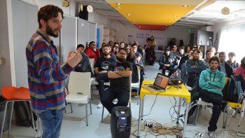 Neuquinos buscan crear sus propios videojuegos