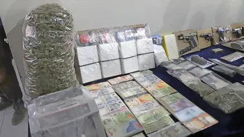 tras tres meses de investigacion desbaratan una banda narco que operaba en neuquen