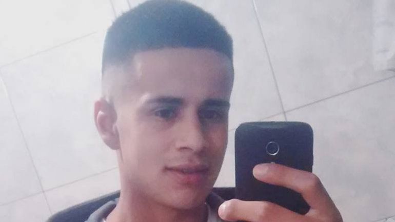 Iván Echeverría salía de trabajar cuando fue atacado por motochorros.