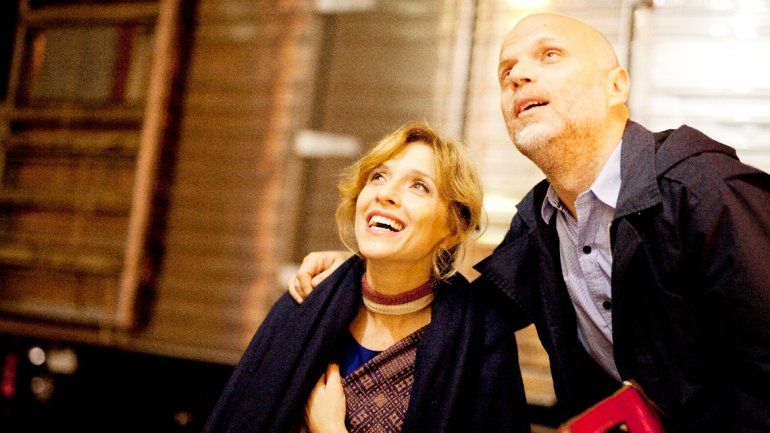 Sebastián Wainraich y Carla Peterson interpretan a una pareja que intenta salir de la rutina en Una noche de amor.