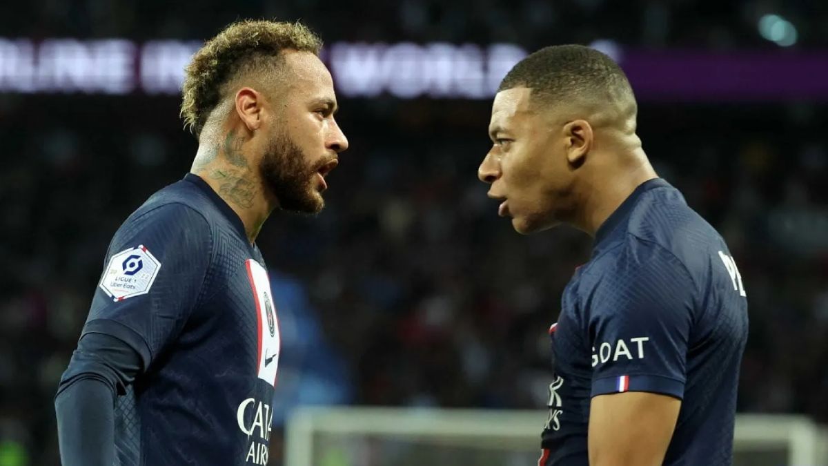 They accuse Neymar of being one of the worst deals in the history of PSG and Mbappe wants him away