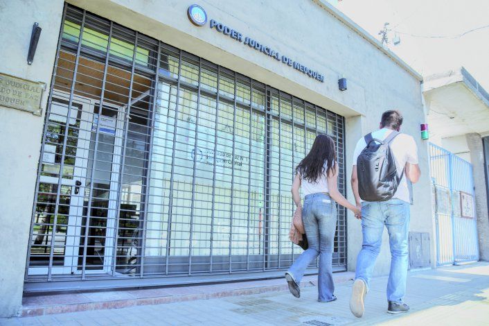 El Juzgado de Paz de Neuquén capital está ubicado en calle Independencia.