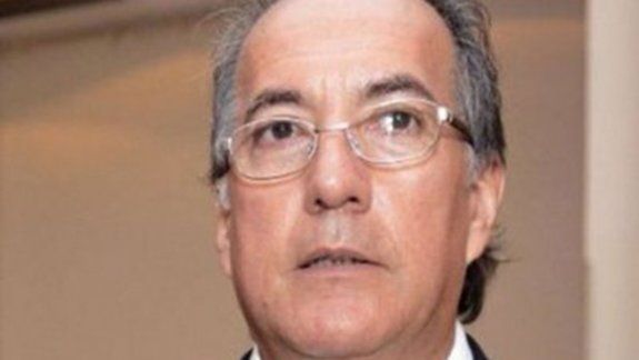 Thomas, ex director de Yacyretá, ya es buscado por Interpol.