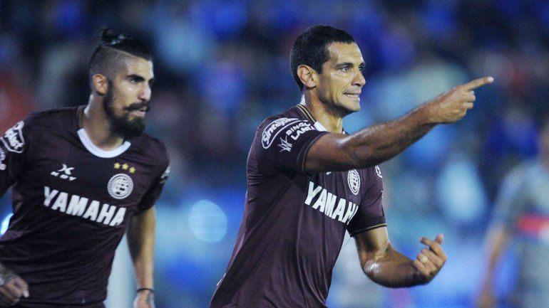 El Pepe Sand convirtió de penal.