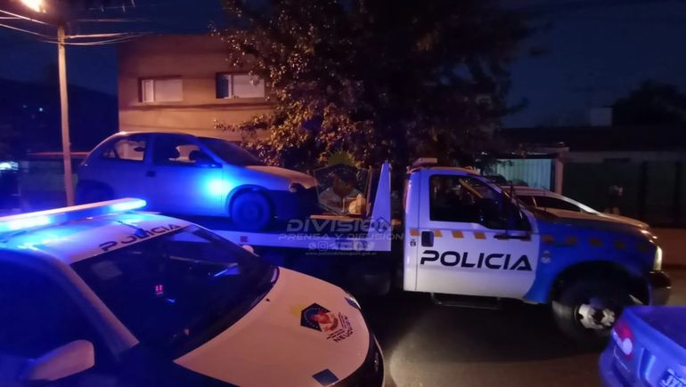 Volvía a su casa borracho, a alta velocidad y cruzando en rojo