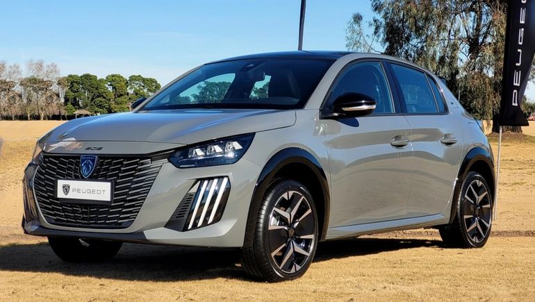 El Peugeot 208 2025. El Peugeot 208 2025.