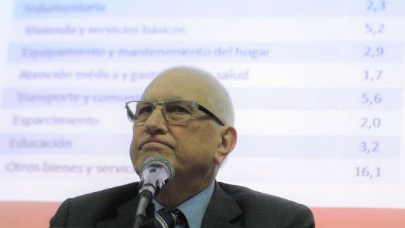 Jorge Todesca, titular del Indec, ayer en conferencia de prensa.