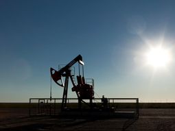 El Medanito: crece la presión en 25 de Mayo por la falta de definiciones sobre el área. El Medanito: crece la presión en 25 de Mayo por la falta de definiciones sobre el área.