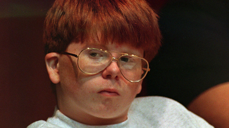 La foto de Smith en el juicio en 1994 dio la vuelta al mundo. Tenia 13 años.