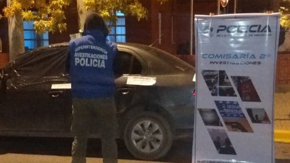 Fue a robar con la amante y lo enganchó Policía y la esposa