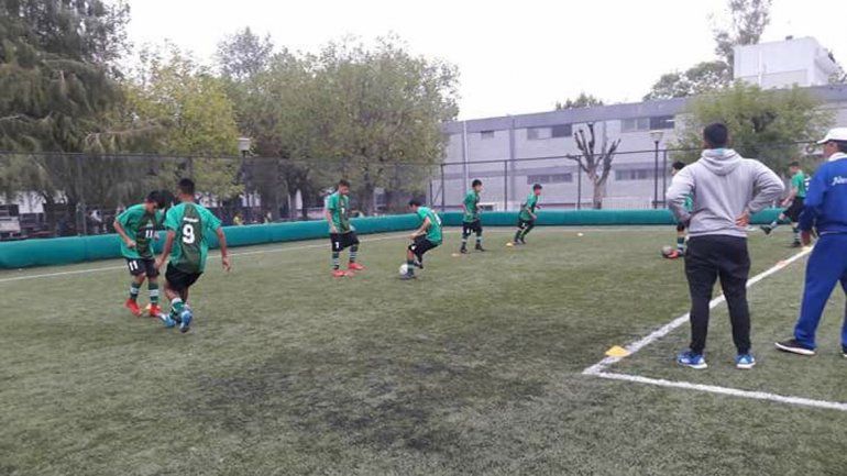 La selección neuquina hizo un gran papel ante San Lorenzo.