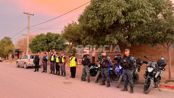 gran operativo en centenario: alcoholemias positivas, secuestro de autos y multas gran operativo en centenario: alcoholemias positivas, secuestro de autos y multas