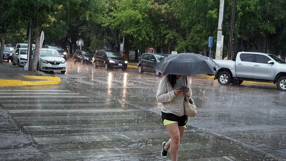 Cómo seguirá el tiempo luego de la lluvia pasajera en Neuquén