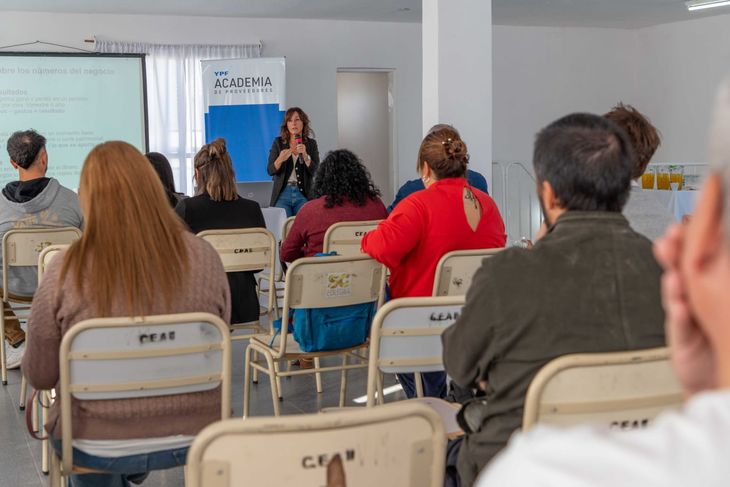 Profesionales de IRAM dictaron las jornadas sobre Finanzas Inteligentes y Asociatividad. Profesionales de IRAM dictaron las jornadas sobre Finanzas Inteligentes y Asociatividad.