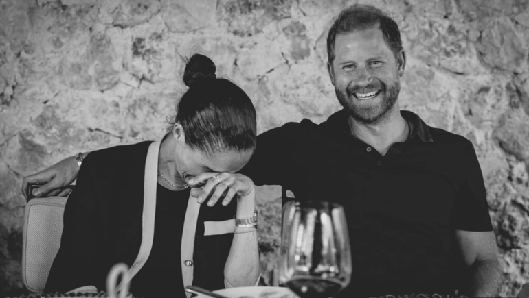 Las fotos de las vacaciones del príncipe Harry con Meghan Markle y sus dos hijos