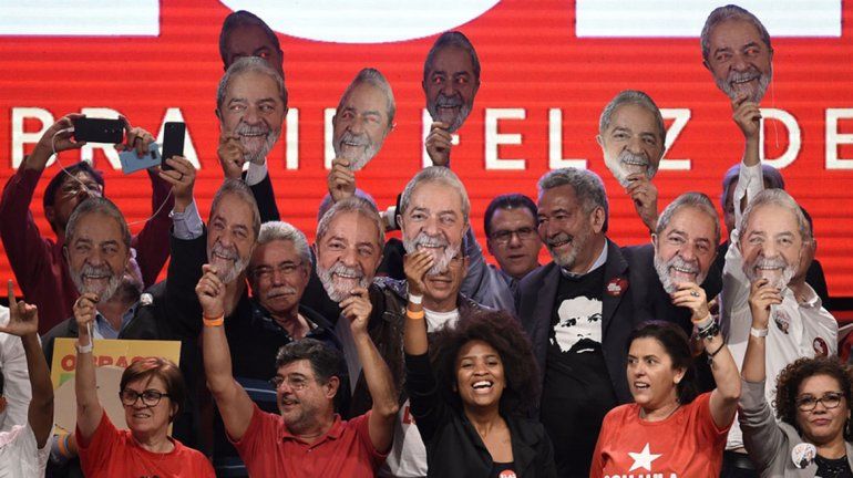 Lula pide que lo reconozcan como candidato
