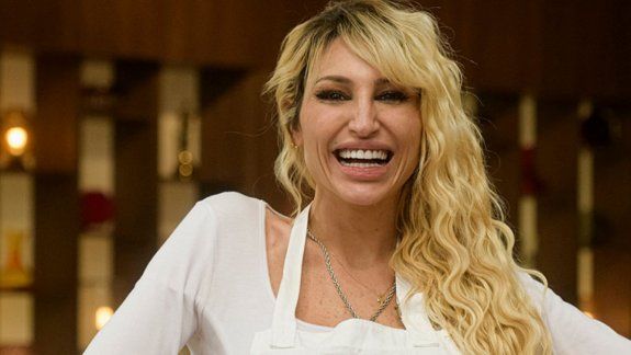 Xipolitakis reclama un millón de dólares en su divorcio