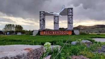 polemica: un intendente neuquino se toma 15 dias de licencia por paternidad polemica: un intendente neuquino se toma 15 dias de licencia por paternidad