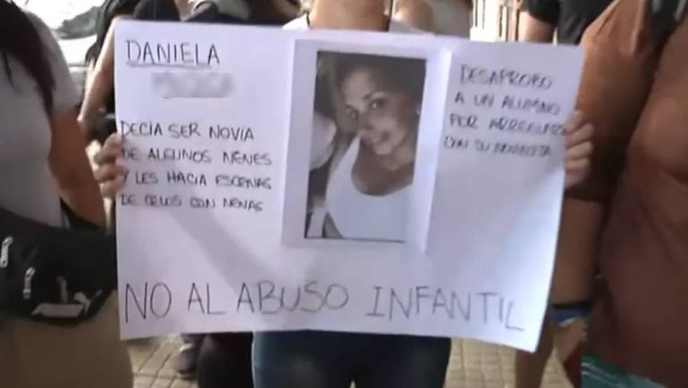 Grooming en La Plata: denunciaron a una maestra por chats sexuales con un niño de 12 años