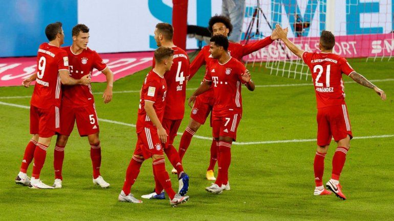 ¡Qué maquinita! Bayern Munich goleó 8 a 0 en el debut